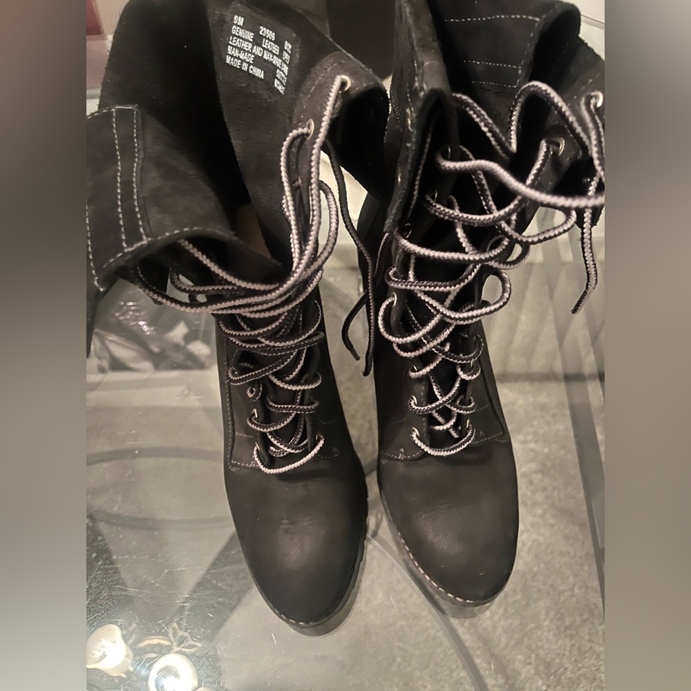 Timberland Black Lace-Up Women's Boots